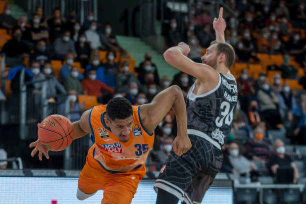 往往藏着不 往往藏着不