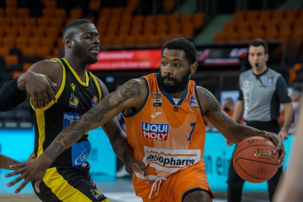 技状态与战 技状态与战