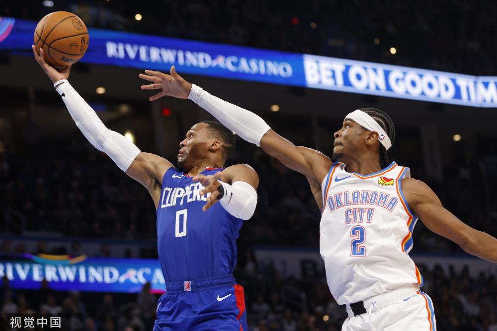 而在场外 而在场外