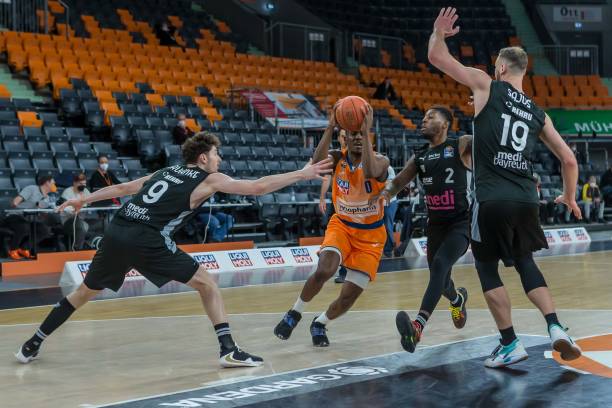 教练刘志强 教练刘志强