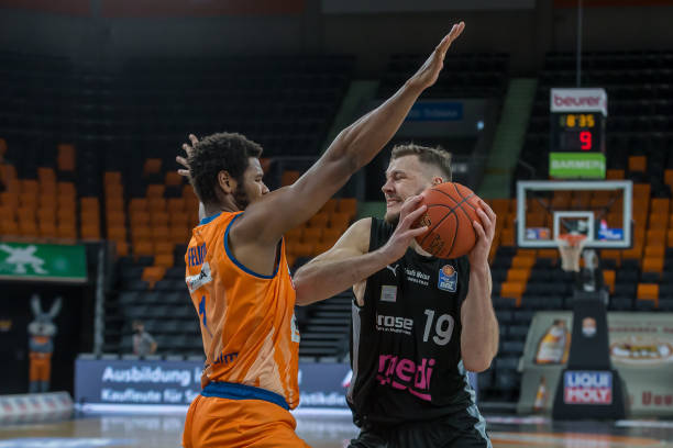 始重新审视 始重新审视